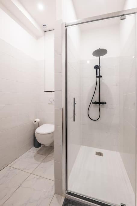 Charmant Cocon Avec Jacuzzi - Bordeaux Centre Zewnętrze zdjęcie